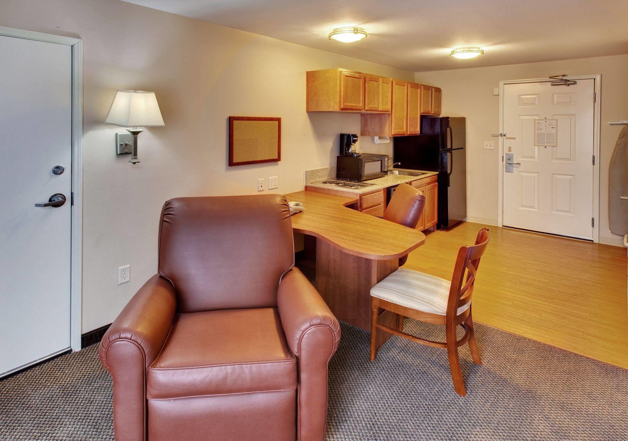 Candlewood Suites Lincoln By Ihg Zimmer foto