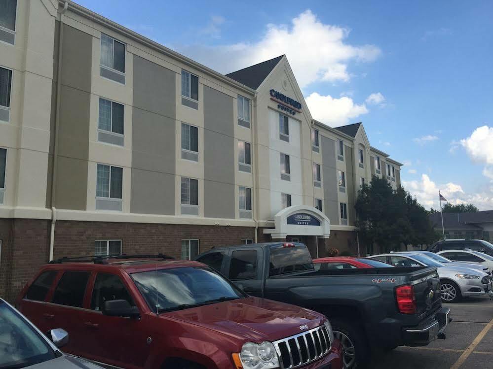 Candlewood Suites Lincoln By Ihg Exterior foto